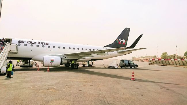 西アフリカ航空旅行(ｾﾈｶﾞﾙ､ﾌﾞﾙｷﾅ､ﾆｼﾞｪｰﾙ、ｷﾞﾆｱ､ﾏﾘ）：2
