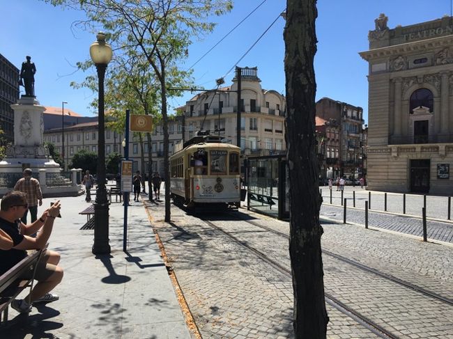 ついつい、トラム写真が増えてしまいます。