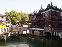 こちらが有名なスポットです。
皆さん撮影タイム