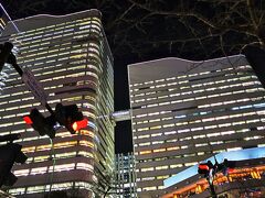 横浜-12　みなとみらい21オフィス全館点灯「TOWERS Milight」/31　　　　　1