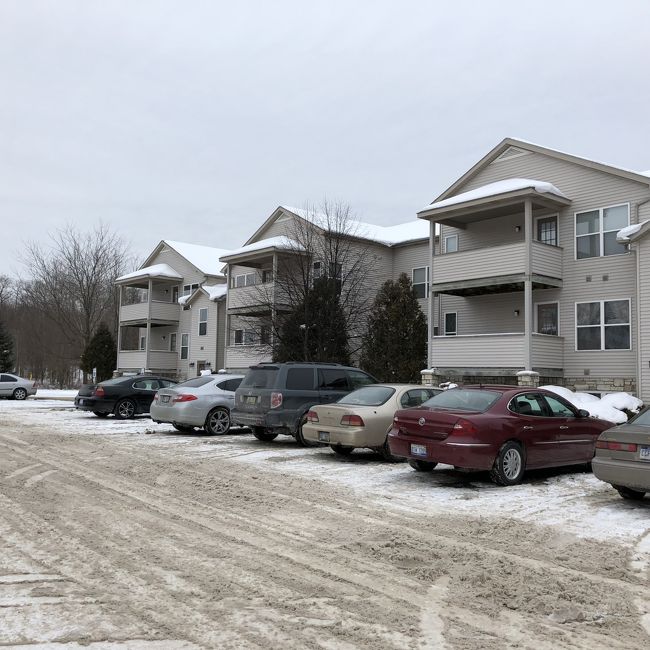 入居アパートの下見。本当はもっと広い部屋の予定が短期は入れないとのことで少し狭いところに。ここに決めたあと、やっぱり元の広いのも良いよって、おせーよ。まぁ、半年なので良いかぁ。