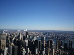 Empire State Buildingの展望台（68階）より。
エンパイアステートビルから見るクライスラービル。
なんて贅沢。
クライスラービルを見たいがために行ったようなもの。
2017/12/28
