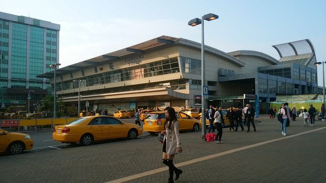 櫟社国際機場駅