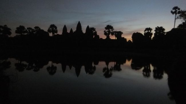 ちょっと明るくなってきたかな。