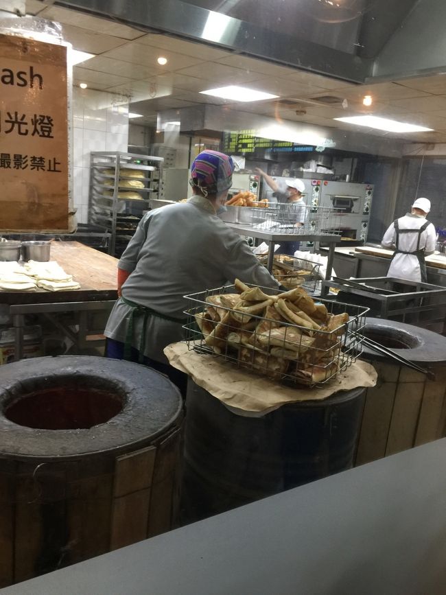 厨房も手際よく<br />店内の回転率もいいです。