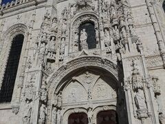 ジェロニモス修道院の南の入り口
最近修復が終わり、とても綺麗