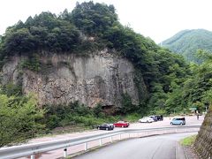 巌立峡のがんだて公園
雨が止んだので、小坂の滝めぐりの一つを少しだけ見に行きます。