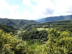 こちらに山があるかわかりませんが横側も同じく。