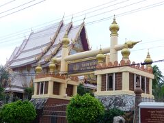 城壁内の北西角付近に位置している、ワット・パーヤップ僧侶が造った、瞑想用の洞窟部屋がある。