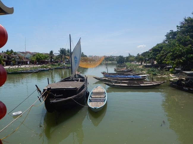 川は夜に撮った方が綺麗そう