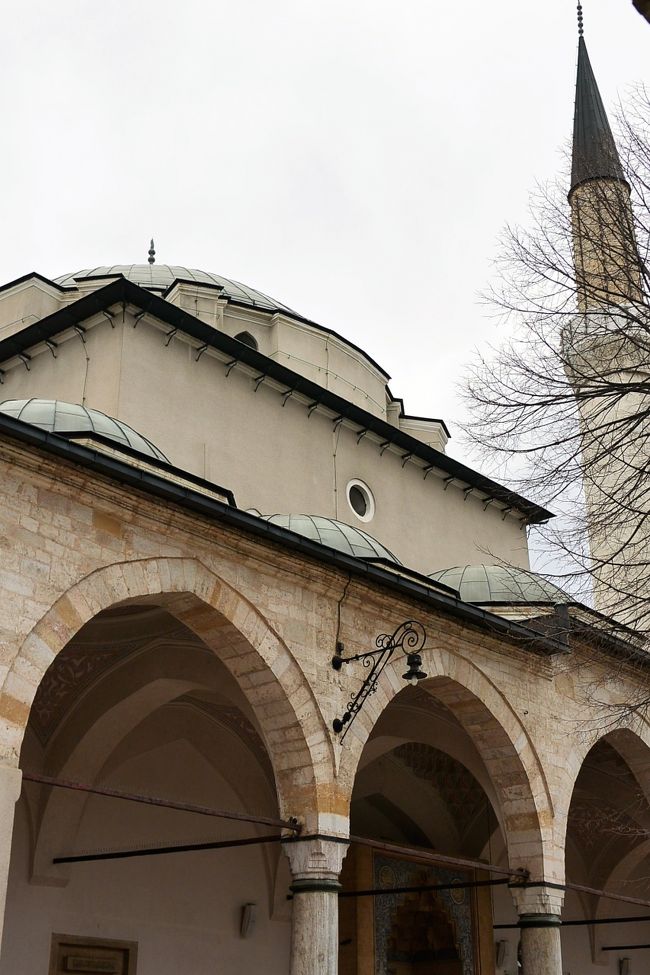 ガジ・フスレヴ・ベイ・モスク