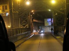 ドン・ルイスI世橋の下段はバスで渡る