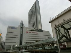 土曜日の午後から出発です。
新幹線で新神戸駅に向かいます。夕方には到着～

今回の宿泊は
『ANAクラウンプラザホテル神戸』
新神戸駅に直結しているので移動が楽チンです♪
