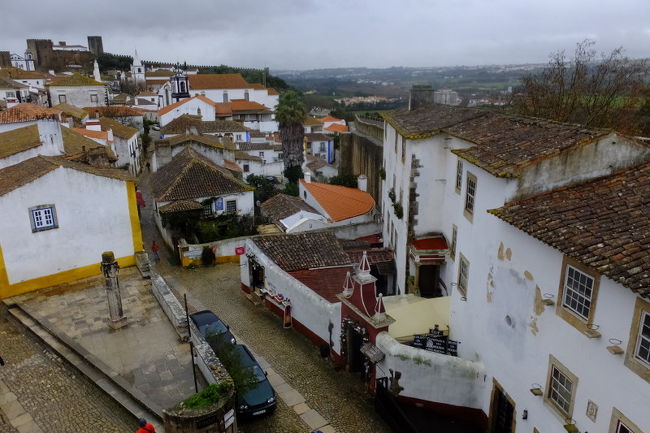 城門の上から<br />