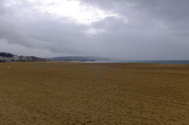 続いては、港町ナザレです。<br />やっと、大西洋をゆっくり眺めることができました。(^^♪<br />