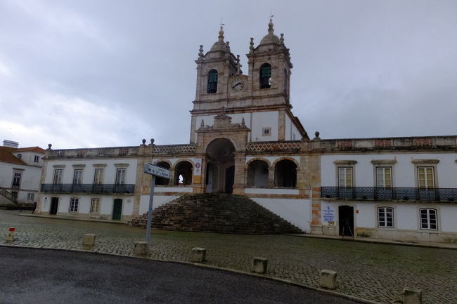 続いて、ナザレの高台である<br />シティオ地区の展望台へ