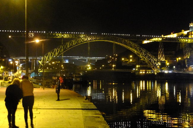 ドン・ルイス１世橋<br />