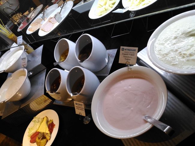 試していないソースイロイロ。。どうやって食べたらいいの？次回までの宿題！