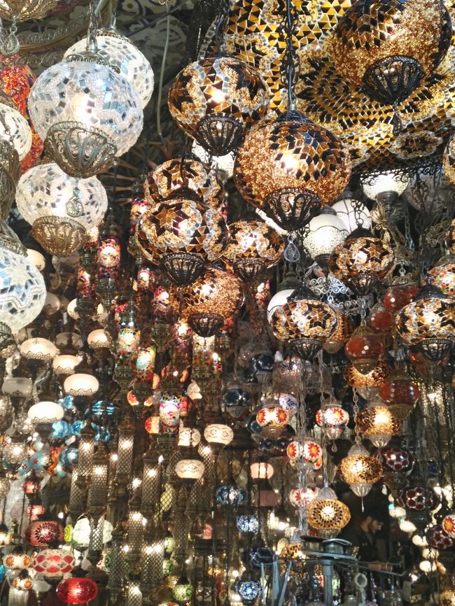 今度は最終日にランプシェードを買うぞ！