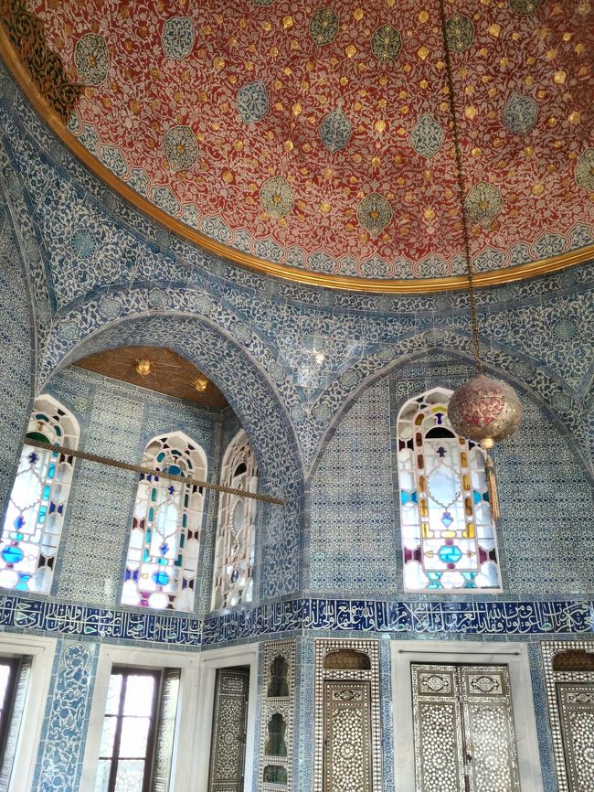 ゆっくりみてたら半日はいただろう。