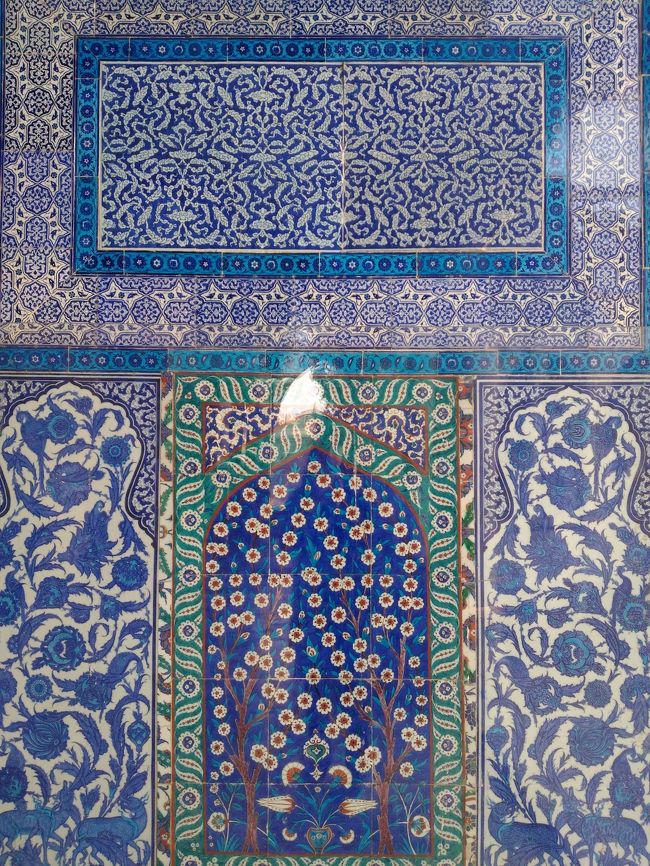 光ってしまった・・、スクリーンに使いたかったのに～