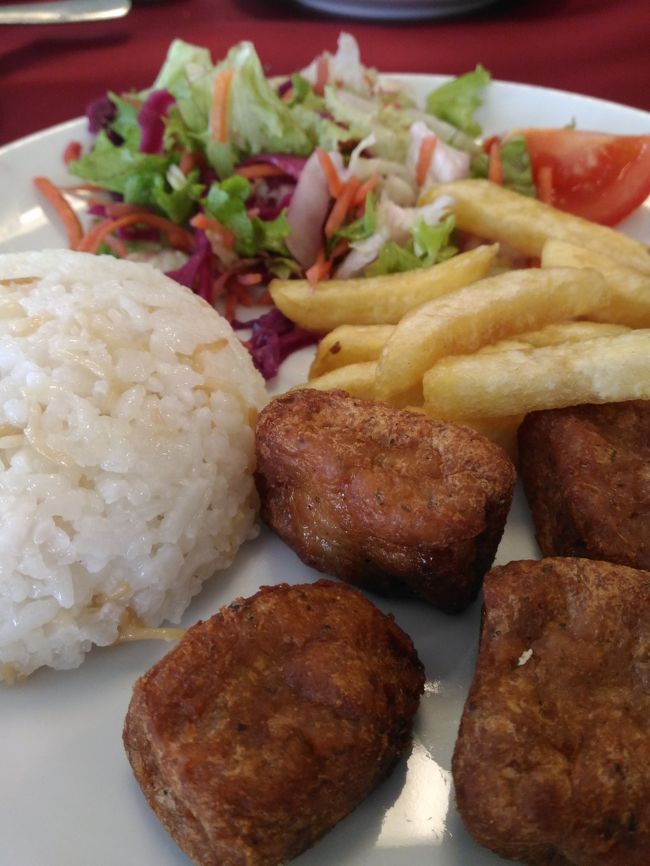 今思い出しても、これは「なんちゃってキョフテ」！笑