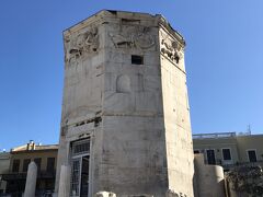 ローマンアゴラの風の神の塔。
いちばーん奥にある。
壁面の装飾が、もう少しちゃんと見たい。