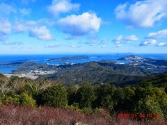 展望台から見た鳥羽湾の眺望。

答志島や菅島も望めました。