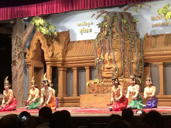 アプサラダンスディナーショーを観て