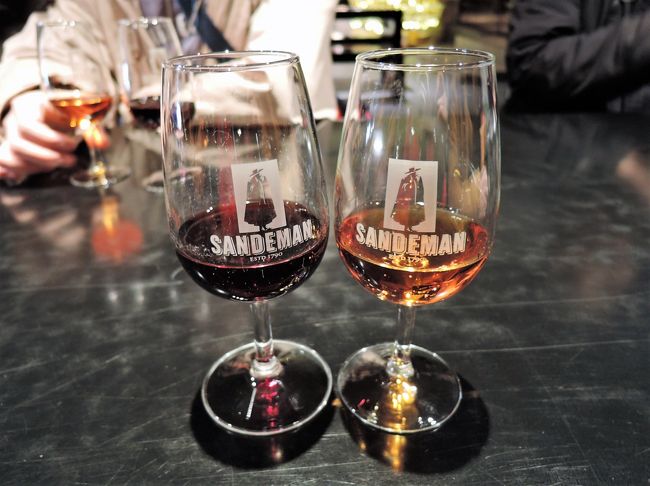 最後にお楽しみのワインの試飲。<br />まるでブランデーのような芳醇な香りと少し甘めの<br />ワインでしたが、美味しい！<br />ついつい買っちゃいますよね～。<br />