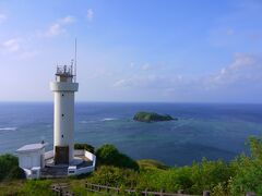 そして次は平久保崎へ！
真っ白な灯台が青に映えます。