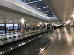 あっと言う間に上海浦東空港に到着！