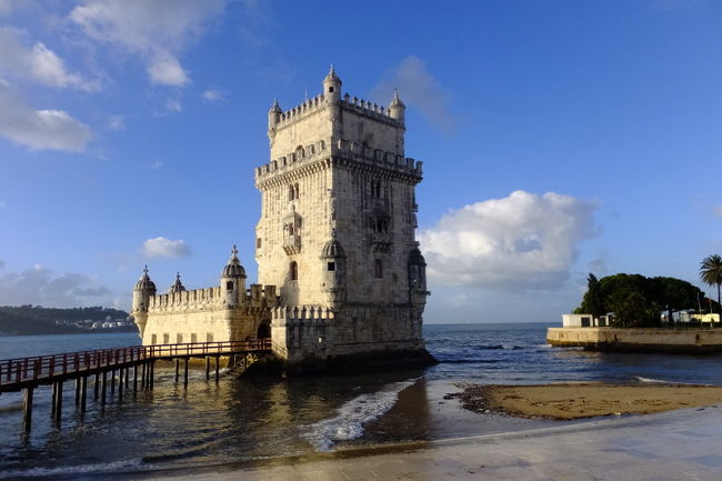 今日は、初めて朝から青空が見えています。(^^)/<br />