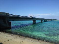 池間島を後にします。島は海に入らなければ１時間で大体見ることができます。ここは橋を渡った駐車場。遊泳禁止の注意看板がありました。たしかに潮が速そうでした。