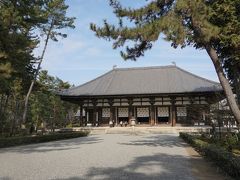 宿から5分程で唐招提寺に着きました
駐車場も解りやすく観光客も少なく
ゆっくりできます