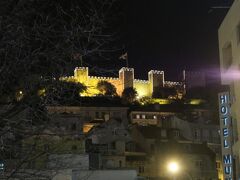 ライトアップされたお城