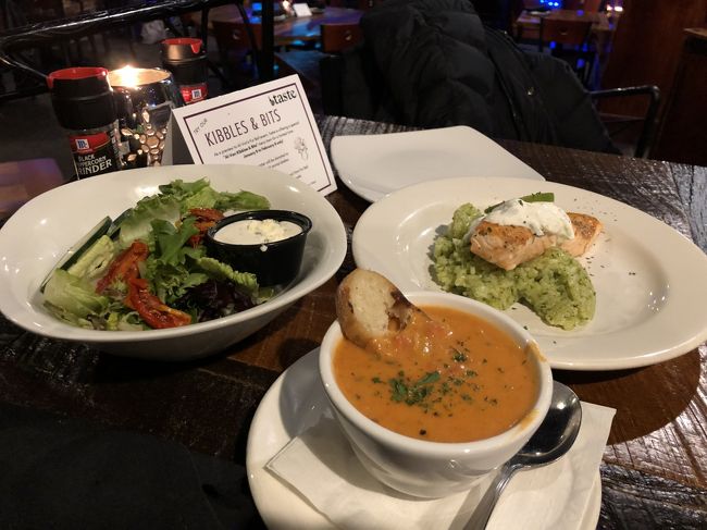 魚系のメニューをいただくことに。まぁまぁ旨かったかな。寿司もあったが地雷だと思ってやめました