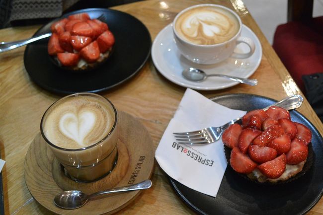 『espressolab』で朝カフェ。