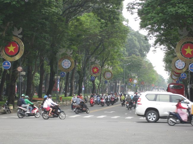 発展を続けている国の若い力を感じる。<br />かつて日本の昭和もこんな時代があった。<br />