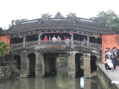 一番の観光スポット「来遠橋」

"1593年に日本人が橋を架け、当時の日本人町と中華街を結んでいたとされる。"
from wikipedia