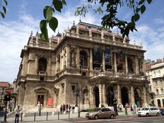 ≪国立オペラ劇場≫ 1884年オープンの国立オペラハウス。入ってみたら・・・
