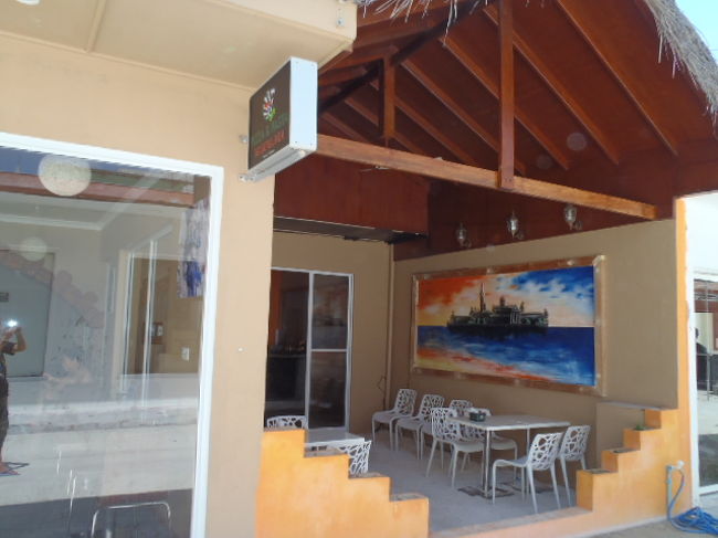 レストラン＆スイーツの店で・・・