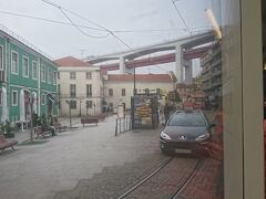 ４月２５日橋の手前。