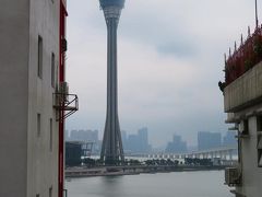 マカオタワー（Macau Tower）
2001年12月にオープン、東京タワー（333m）を意識したのか高さは338m
