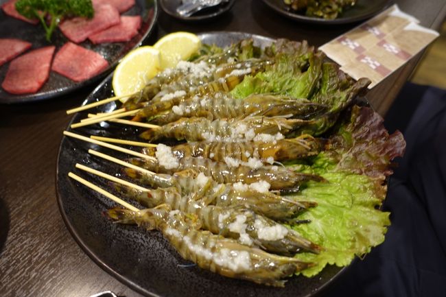 　脱皮したての車海老。<br /><br />　これは・・・旨い！！！<br /><br />　肉では感じなかったのに！！！<br /><br />　年かなあ？？？<br /><br />　まあ、海鮮の方が肉より好きになったのかなあ？？？なんて感じました。