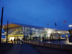 ヘルシンキ中央駅からトラム6T、７でヘルシンキフェリー西港へ
フェリーターミナルはT1、T2とありますが、今回はT2の方から。