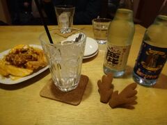 お夕飯はさくらバーガーへ
奈良のご当地ソーダで乾杯！