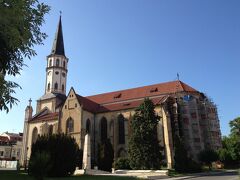 ≪聖ヤコブ教会≫ スロバキアで2番目に大きな聖堂。世界遺産の対象でもある有名なレヴォチャ出身彫刻家パヴォルの木製祭壇が必見らしい・・見たと思うんだけど写真なし・・。
