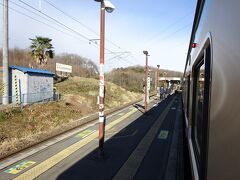 逢隈駅。

私の推理は正解。スマホ兄ちゃん降りた。