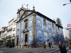 空港からメトロに乗って出たところ、おおヨーロッパです！